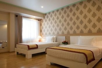 Saga Hotel Хошимин Екстериор снимка